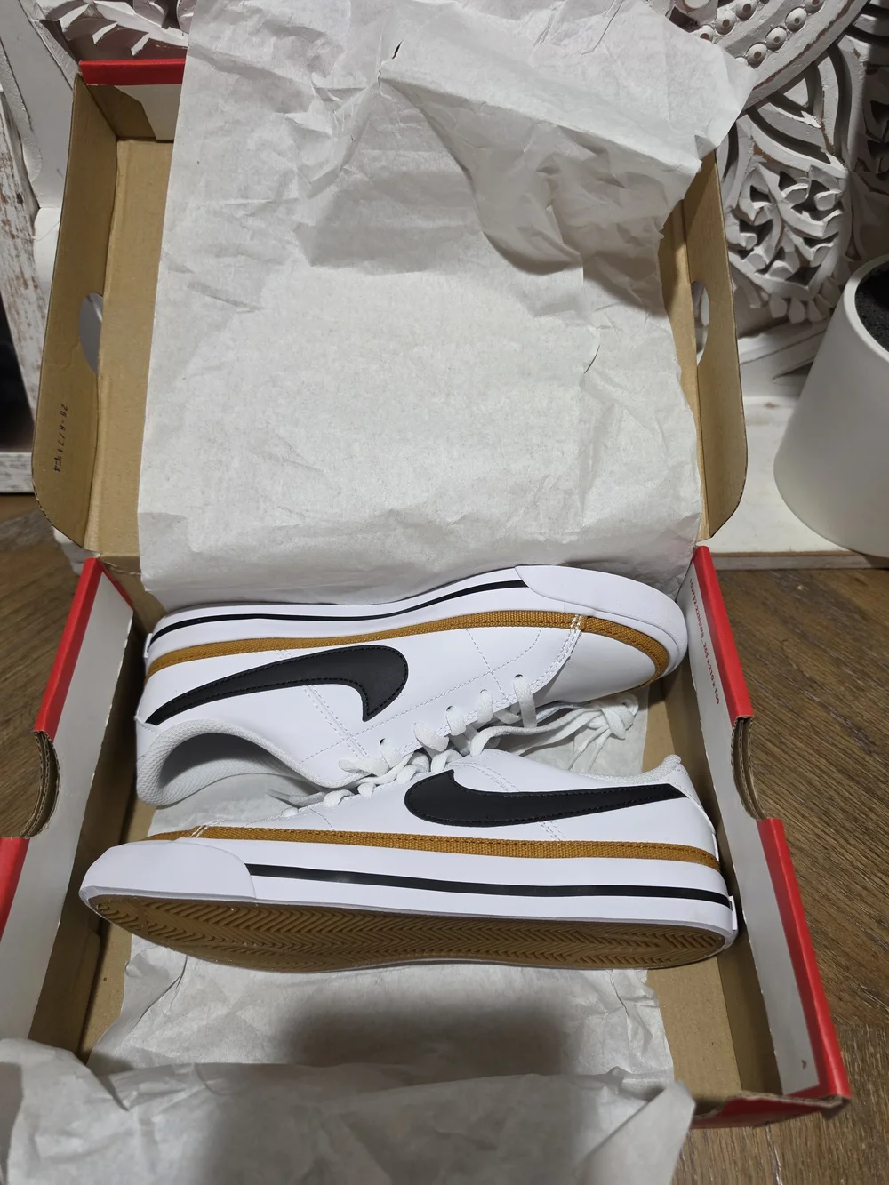 NEW Nike Court Legacy White Low-Top Sneakers Black Swoosh/Gold Trim Size 5Y